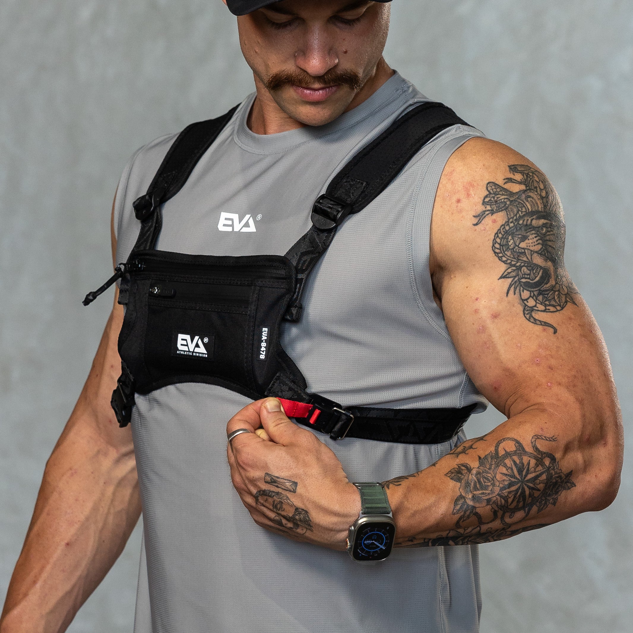 EVA8393 Running Tech Vest [Black]