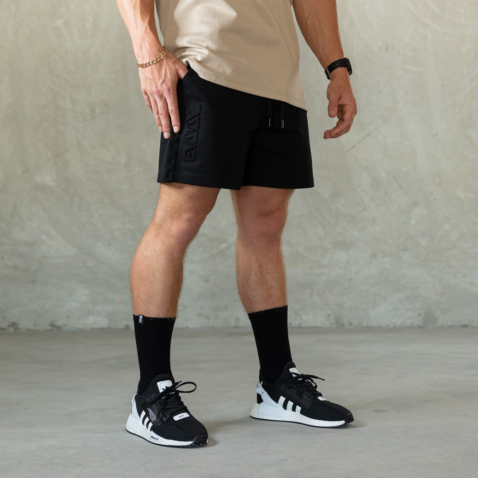 Embossed Shorts [Black]