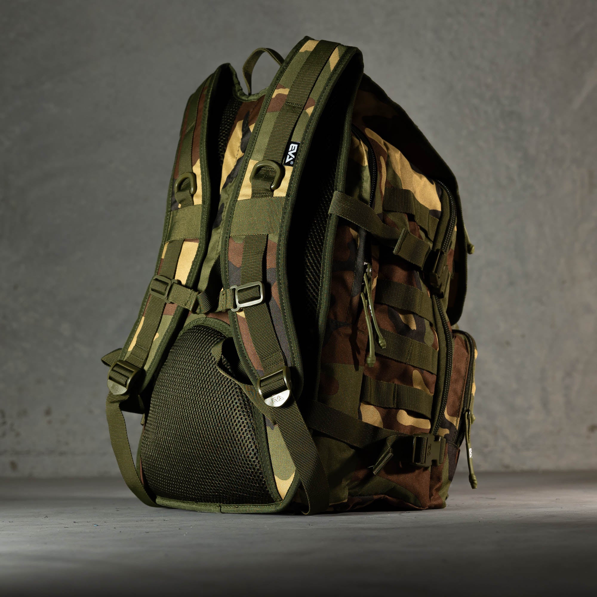 Combat Backpack [Jungle Camo]