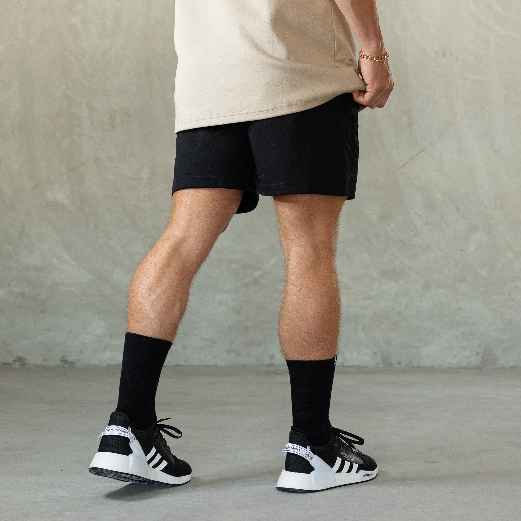Embossed Shorts [Black]